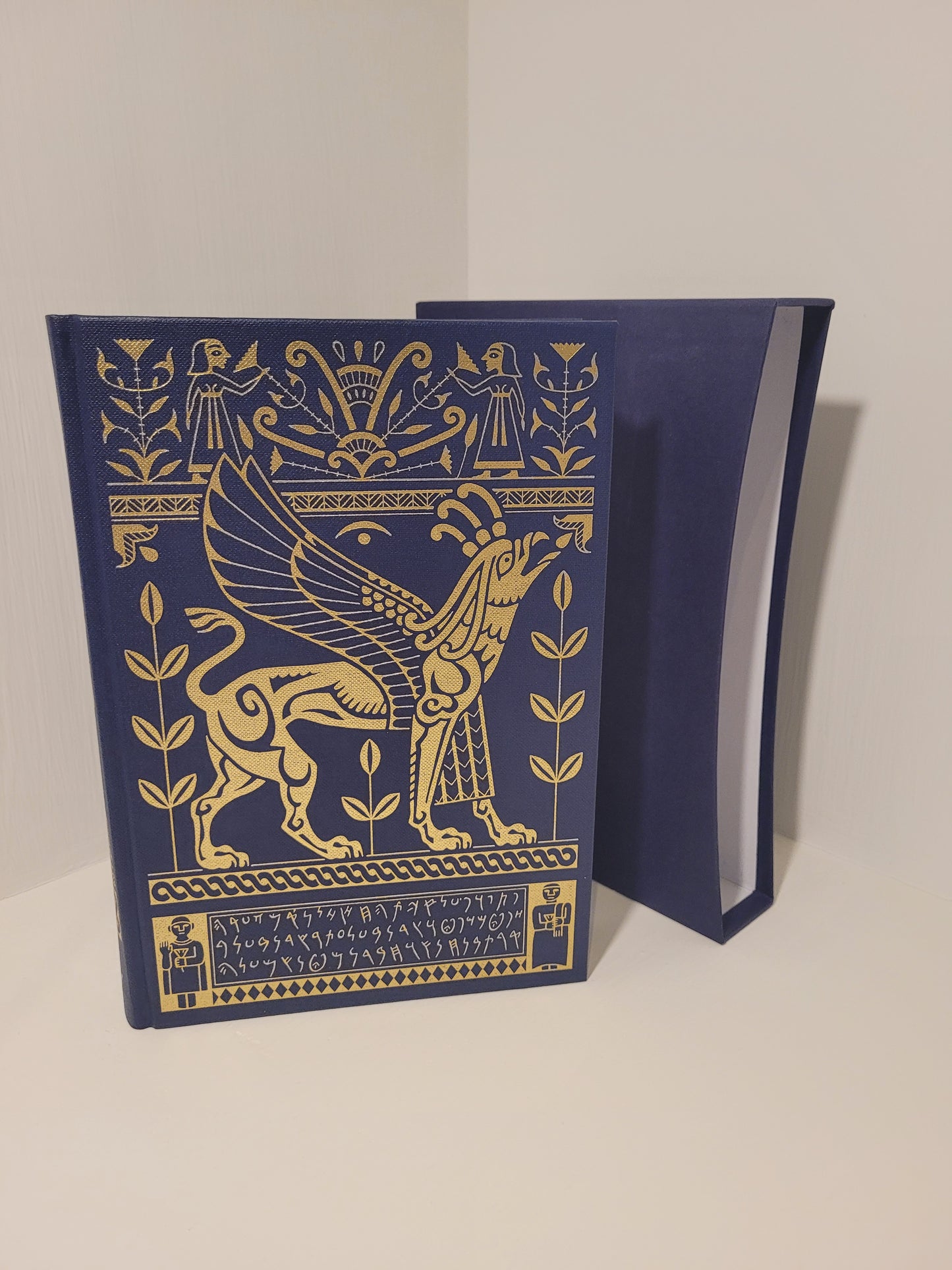 The Phoenicians [Folio Society, 2011], Glenn E. Markoe