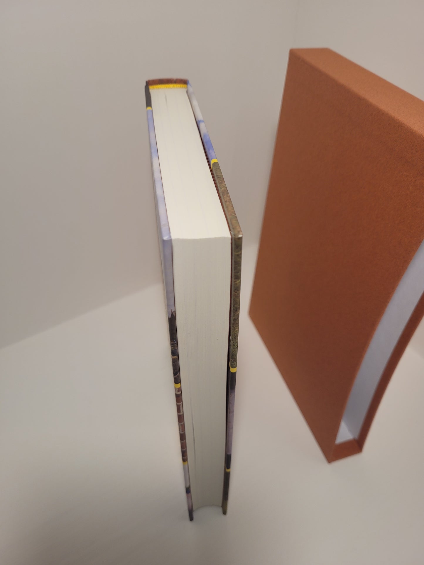 Notes From A Small Island [Folio Society, 2010], Bill Bryson